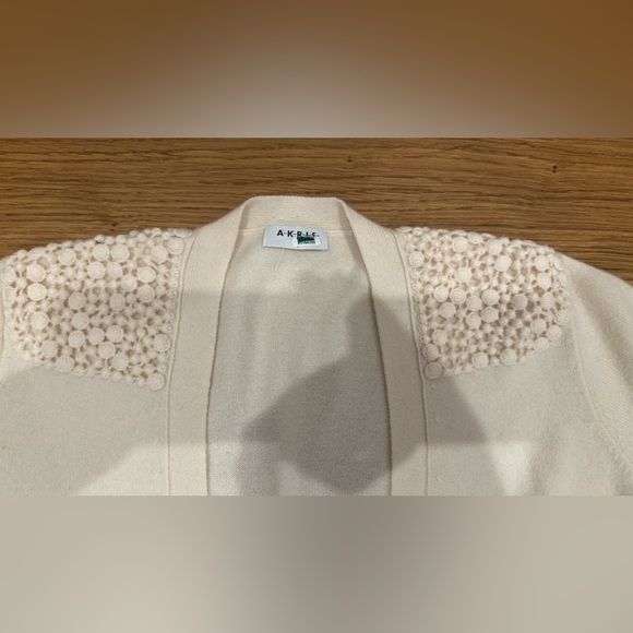 ๐ค Akris Cashmere Blend Cardigan ๐ค - Picture 4 of 6